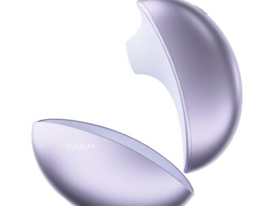 Svakom Galaxie Suction Vibrator with Mood Projector Metallic Lilac Svakom Galaxie Suction Vibrator with Mood Projector Metallic Lilac